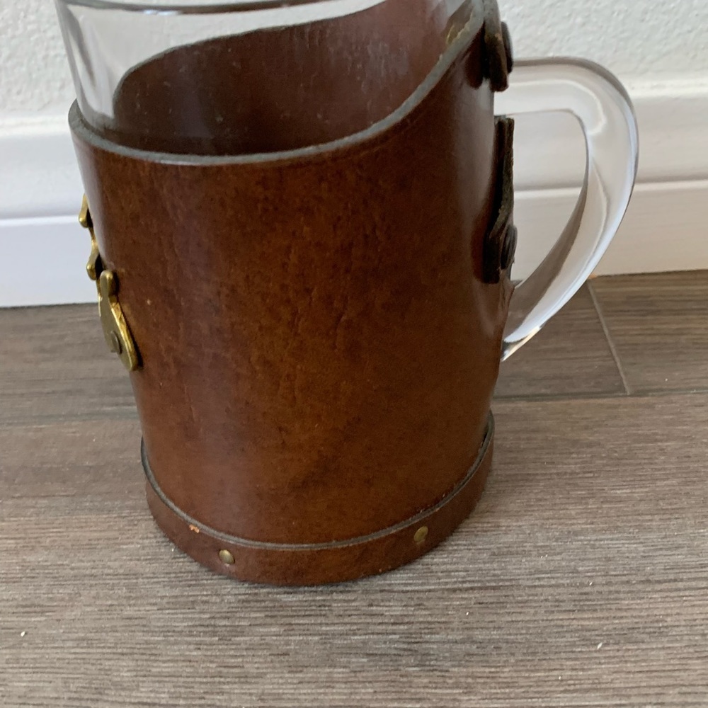 Cup - Picture 5 of 9